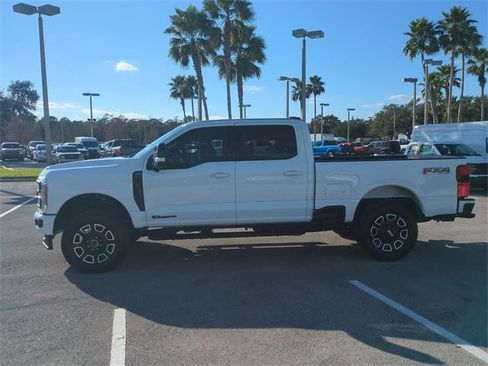 Certified 2024 Ford F350 Lariat w/ Sport Appearance Package image 7