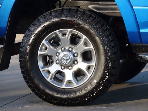 Used 2020 RAM 2500 Laramie image 18