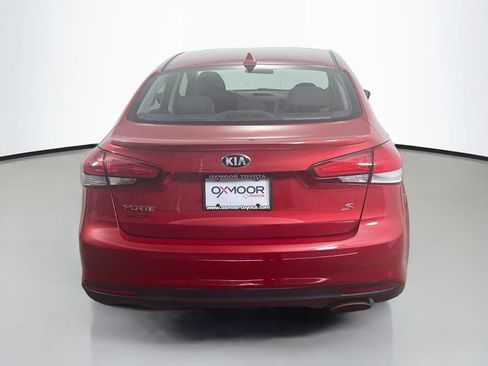Used 2018 Kia Forte S w/ S Technology Plus Package FWD image 6