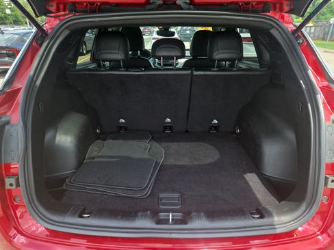 Used 2025 Jeep Compass Limited AWD/4WD image 9