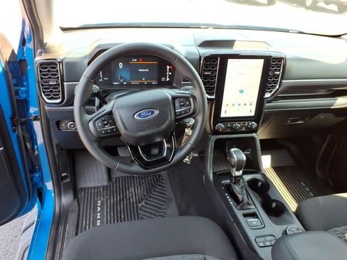 Used 2025 Ford Ranger XLT w/ Black Appearance Package AWD/4WD image 6