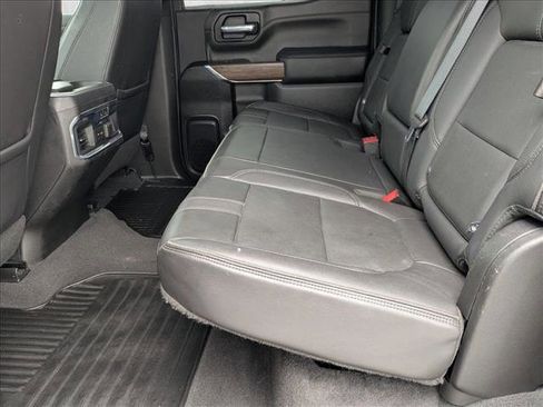 Used 2021 Chevrolet Silverado 1500 High Country w/ Technology Package image 18