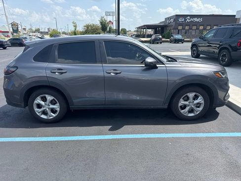 Used 2024 Honda HR-V LX image 2