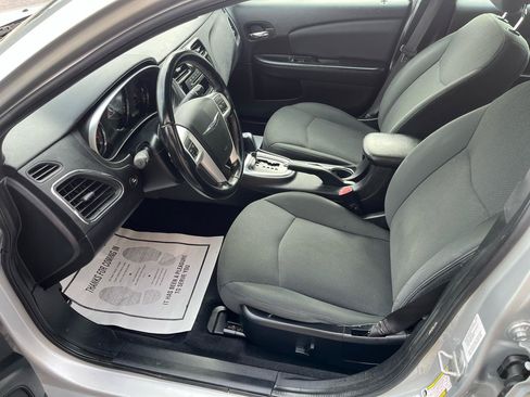 Used 2012 Chrysler 200 Touring w/ Cold Weather Group FWD image 20