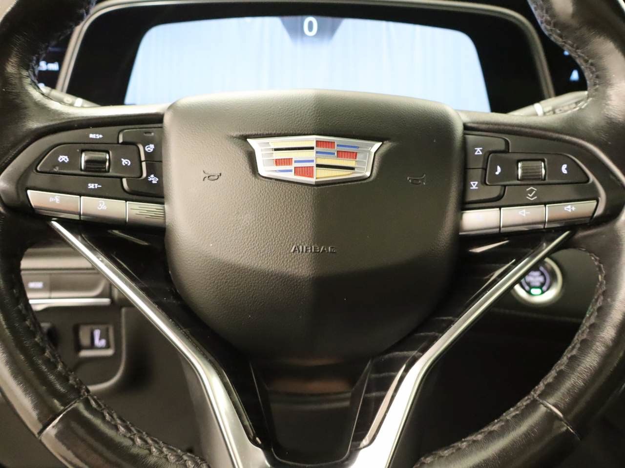 Used 2022 Cadillac Escalade Sport AWD/4WD image 13