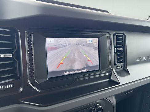 Used 2023 Ford Bronco Big Bend image 23