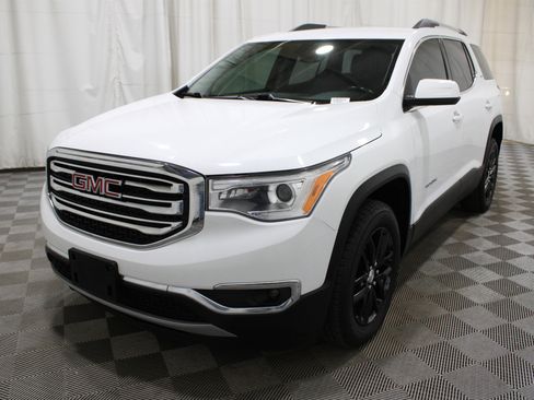 Used 2018 GMC Acadia SLT image 37