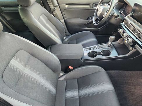 Used 2024 Honda Civic Sport image 13