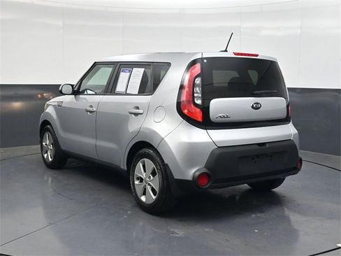 Used 2016 Kia Soul image 6