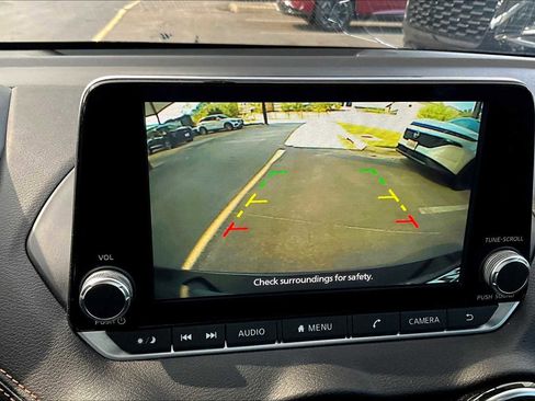 Used 2023 Nissan Sentra SR image 25