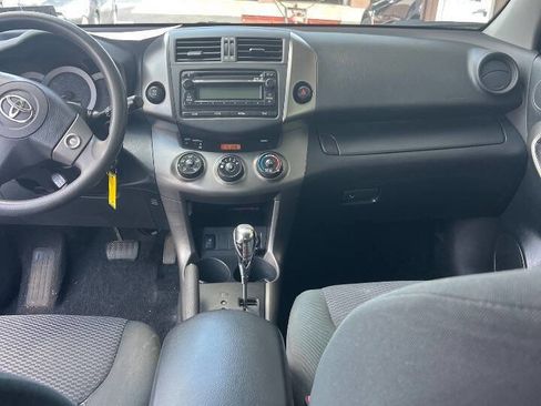 Used 2012 Toyota RAV4 Sport w/ Appearance Pkg image 9