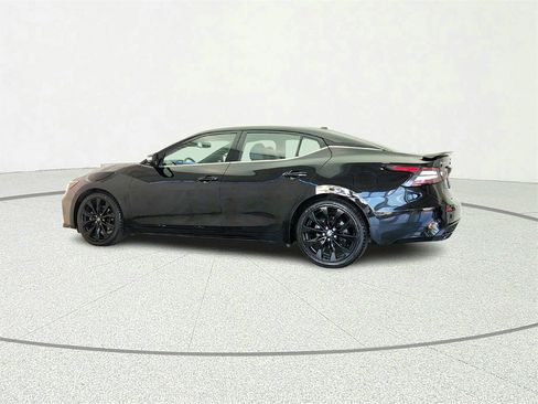 Used 2022 Nissan Maxima SR image 4