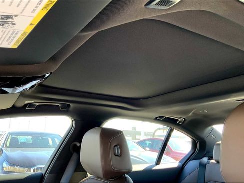 New 2025 BMW 530i xDrive 530i xDrive image 18