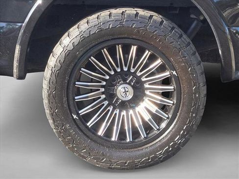 Used 2016 Ford F150 XLT w/ Equipment Group 302A Luxury image 23