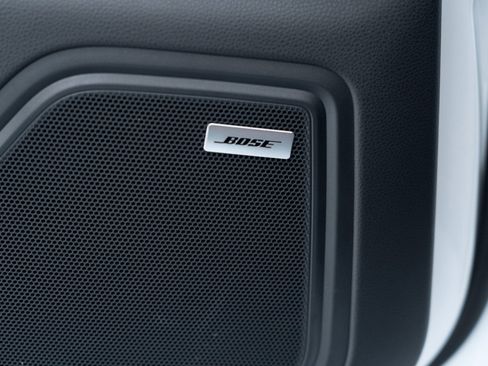 Certified 2025 Porsche Macan image 23