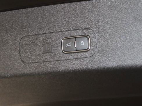 Used 2024 Lincoln Aviator Reserve w/ Equipment Group 201A image 16