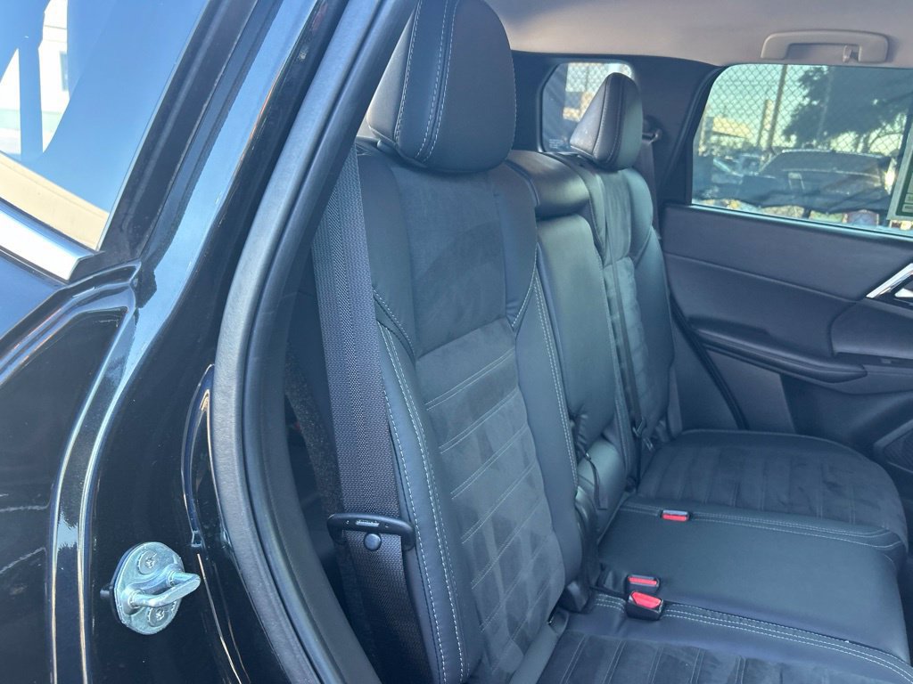 Used 2023 Mitsubishi Outlander SE AWD/4WD image 26