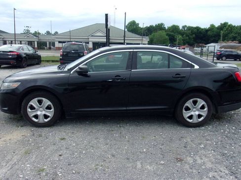Used 2016 Ford Taurus Police Interceptor AWD image 3