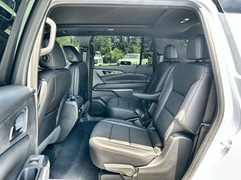 Used 2026 Chevrolet Traverse Z71 w/ Driver Confidence Package AWD/4WD image 25