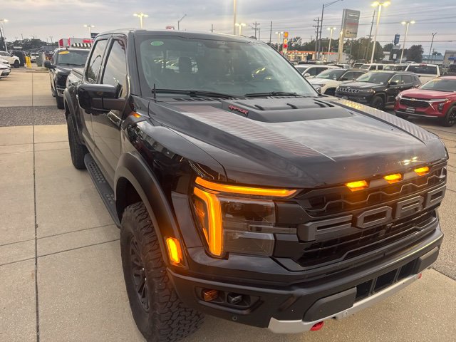 Used 2026 Ford F150 Raptor AWD/4WD image 3