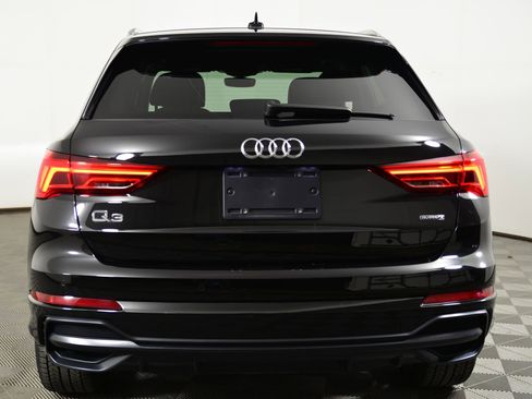 Certified 2022 Audi Q3 2.0T Premium Plus image 8