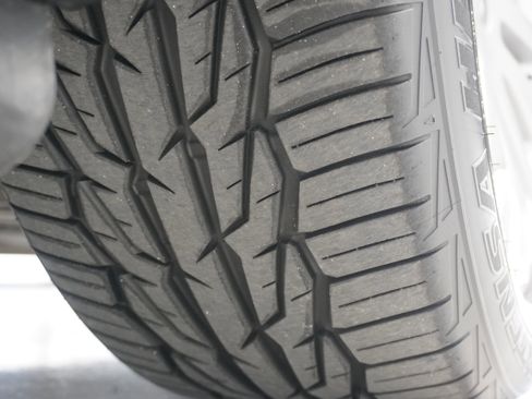 Used 2011 Cadillac CTS Premium image 27