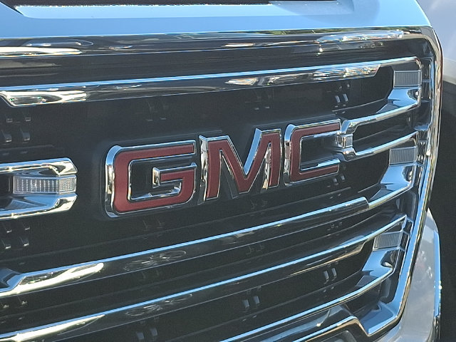 Used 2020 GMC Sierra 1500 SLT w/ SLT Premium Plus Package AWD/4WD image 4
