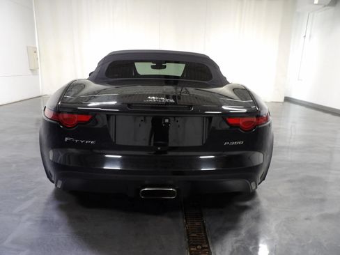 Used 2020 Jaguar F-TYPE Convertible RWD image 11