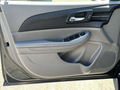 Used 2016 Chevrolet Malibu LS FWD image 20
