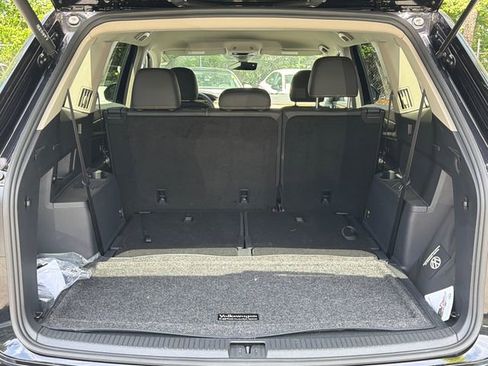 Used 2026 Volkswagen Atlas SE FWD image 18