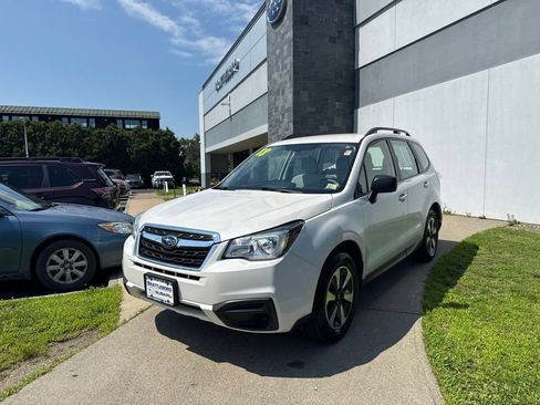 Used 2018 Subaru Forester 2.5i w/ Alloy Wheel Package AWD/4WD image 8