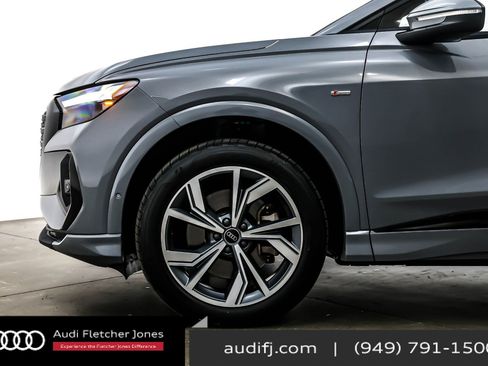 Used 2023 Audi Q4 e-tron Premium Plus w/ Premium Plus image 9
