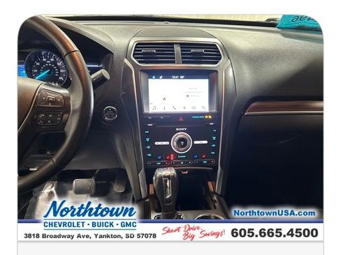 Used 2019 Ford Explorer Limited image 17