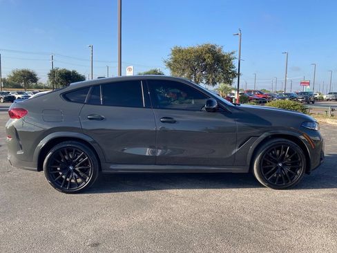 Used 2025 BMW X6 M60i AWD/4WD image 4