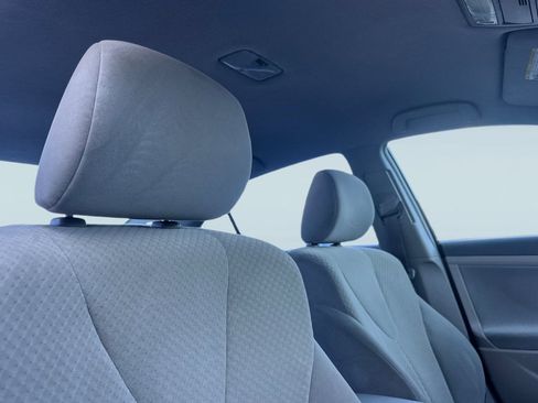 Used 2009 Toyota Camry LE image 26