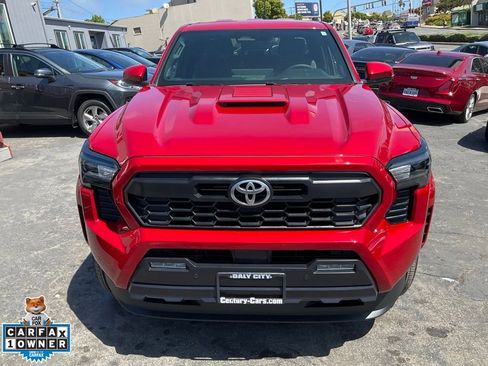 Used 2024 Toyota Tacoma TRD Sport w/ TRD Sport Upgrade Package AWD/4WD image 2