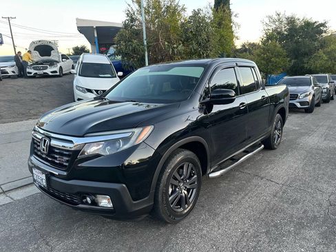 Used 2018 Honda Ridgeline Sport image 3