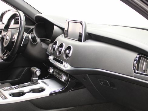 Used 2019 Kia Stinger GT image 44