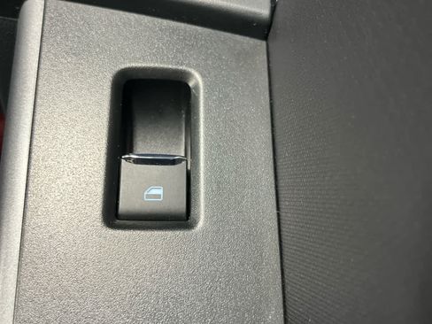 Used 2025 Ford F150 XLT w/ Equipment Group 302A MID image 44