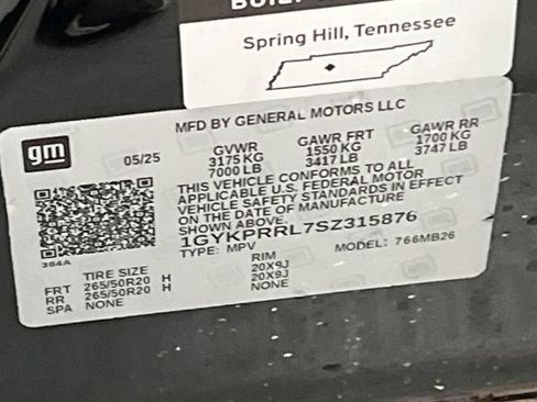 Used 2025 Cadillac Lyriq Luxury w/ LPO, Floor Liner Package AWD/4WD image 32