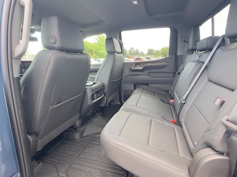 New 2026 GMC Sierra 1500 Elevation w/ Elevation Premium Package AWD/4WD image 7