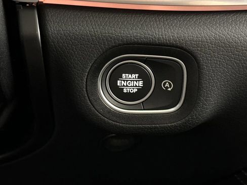Used 2021 Mercedes-Benz GLE 350 4MATIC image 27