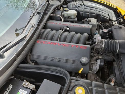 Used 2004 Chevrolet Corvette Convertible w/ Preferred Equipment Group image 36