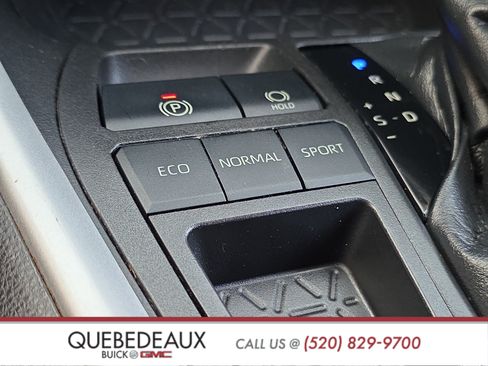 Used 2022 Toyota RAV4 XLE Premium FWD image 21