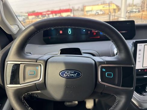 New 2026 Ford Expedition Platinum w/ Platinum Ultimate Package image 34