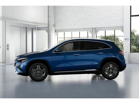 Certified 2025 Mercedes-Benz GLA 250 image 34
