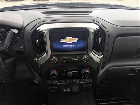 Used 2019 Chevrolet Silverado 1500 LT w/ All-Star Edition AWD/4WD image 30