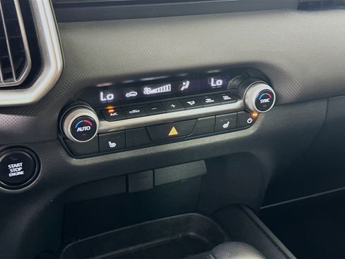 Used 2025 MAZDA CX-50 AWD 2.5 S w/ Preferred Package image 24