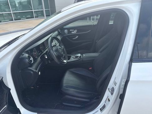 Used 2018 Mercedes-Benz E 300 image 2