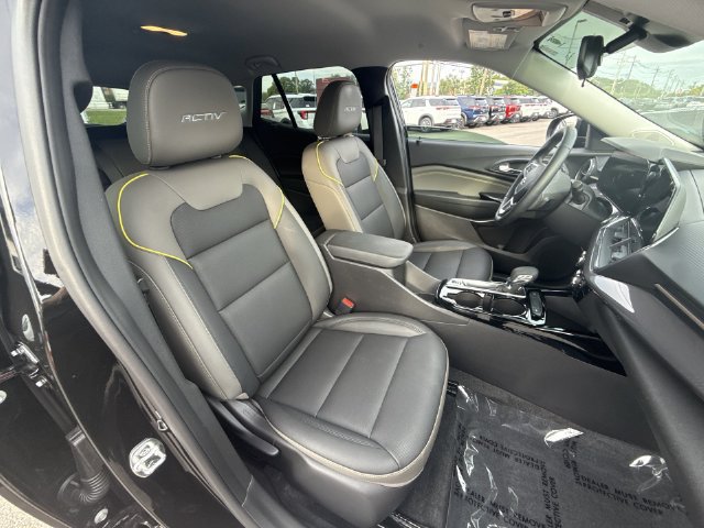 Used 2025 Chevrolet Trax ACTIV w/ Driver Confidence Package FWD image 23